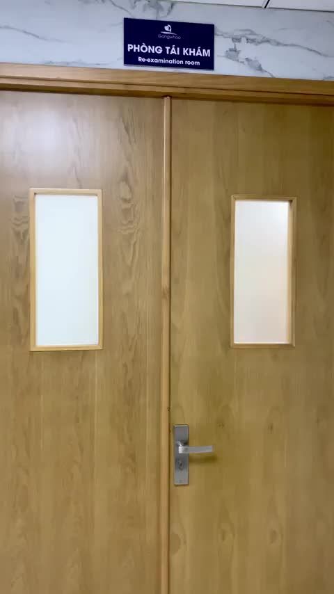 Rất nhiều khách hàng đã làm đẹp với giá tốt nhất đang lấp kín phòng tái khám của BVTM Gangwhoo.