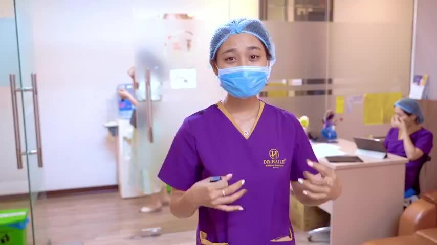 giọt nước mắt đã rơi, bệnh nhân khóc, người nhà khóc... Khóc vì quá hạnh phúc vì đôi mắt đã lành lặn trở lại sau phẫu thuật sửa mí lỗi hỏng