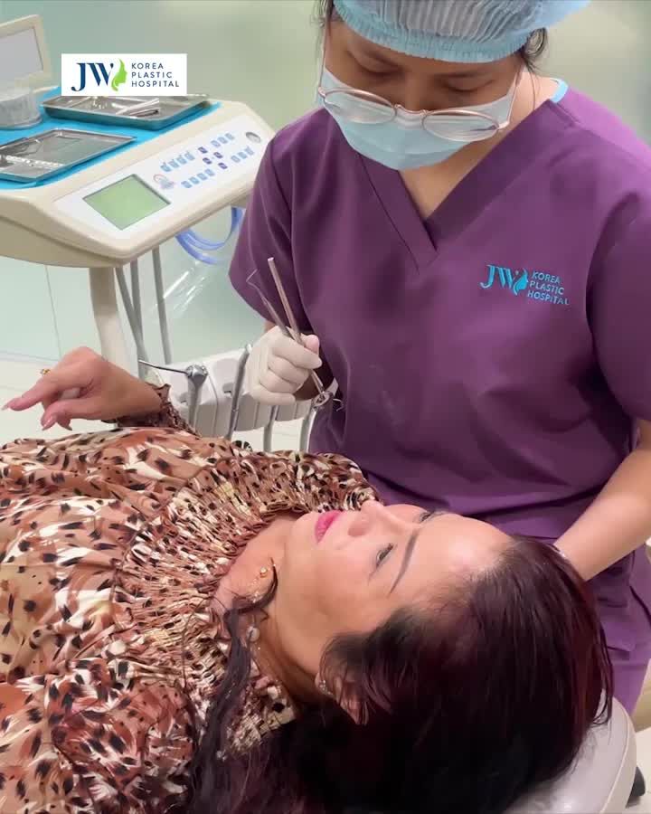 KHÔNG HỀ RA DẺ Bác sĩ JW dán sứ Veneer giúp nữ Việt kiều đổi đời hàm răng Ố VÀNG hoá TRẮNG BẬT TÔNG