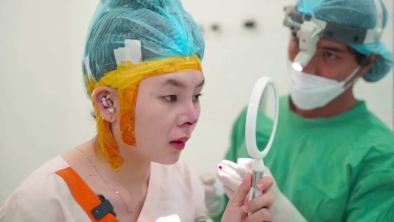 Dáng mũi Sline cao của cô nàng đến từ Bến Tre