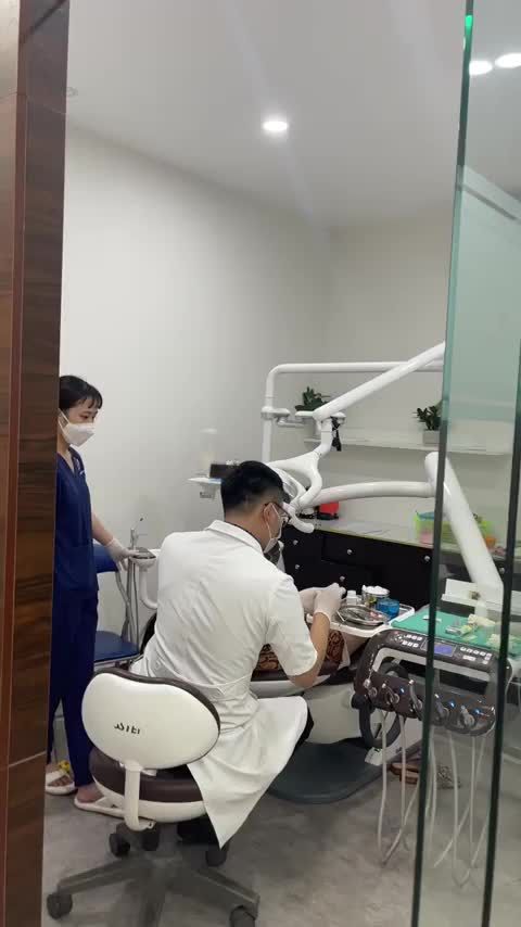 Ca gắn 18 răng sứ cao cấp cho bạn Nguyễn Như Khánh