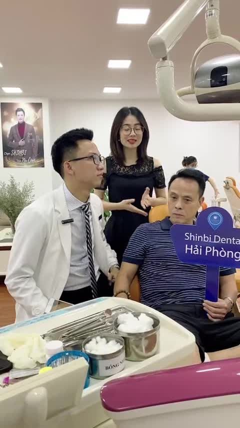 Khách hàng làm răng sứ thẩm mỹ tại Shinbi! Quyết định trong vòng 1 nốt nhạc