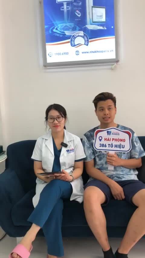 Khách hàng sau khi PT implant và phục hình 24 răng sứ Lava Plus  tại Nha khoa Paris - Chi Nhánh Hải Phòng