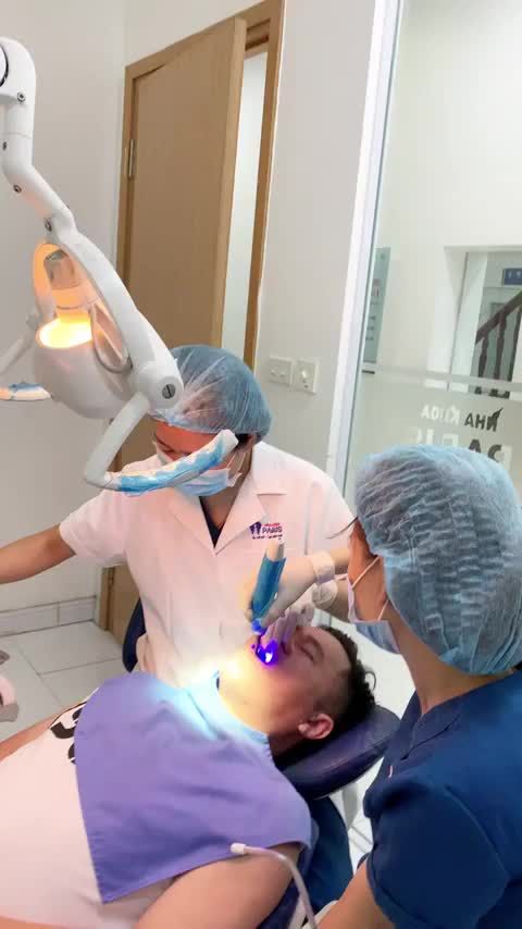 Quá trình phục hình 16 răng sứ tại Nha khoa Paris - Chi Nhánh Nghệ An