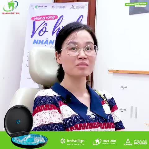 THAY ĐỔI NỤ CƯỜI CÙNG NIỀNG RĂNG INVISALIGN