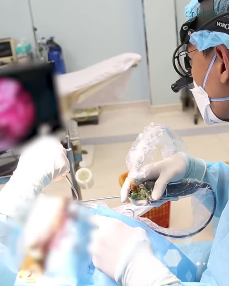 NÂNG CƠ KHUNG MÀY NỘI SOI  TÌM LẠI THANH XUÂN TRONG VÒNG 60 PHÚT