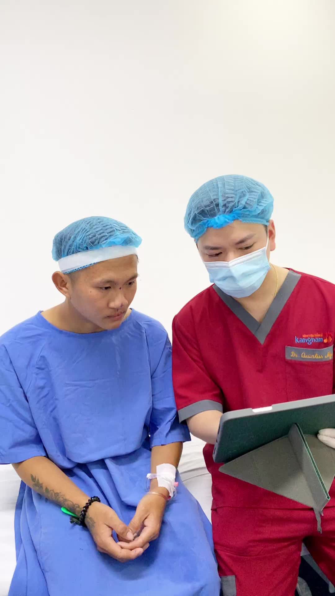 Bs Kangnam phân tích phẫu thuật Nâng mũi sụn sườn - sửa sẹo môi với khách hàng tiền sử Khe hở môi vòm