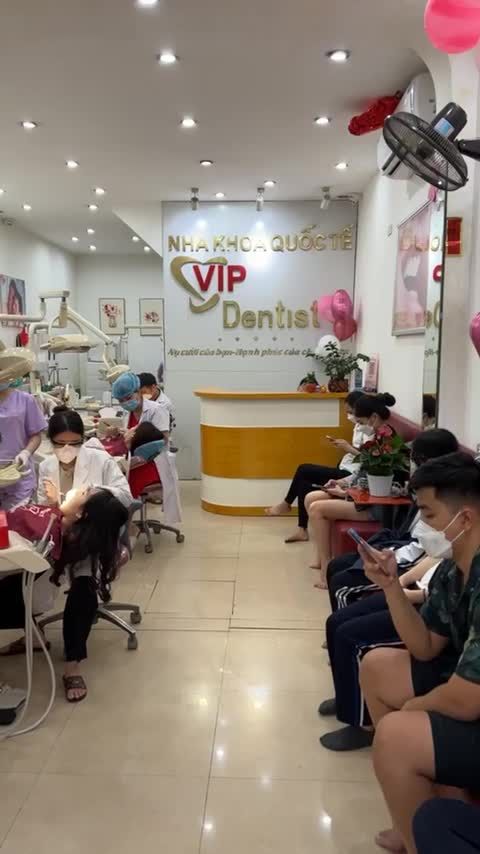 ĐÓN TIN VUI THÁO NIỀNG