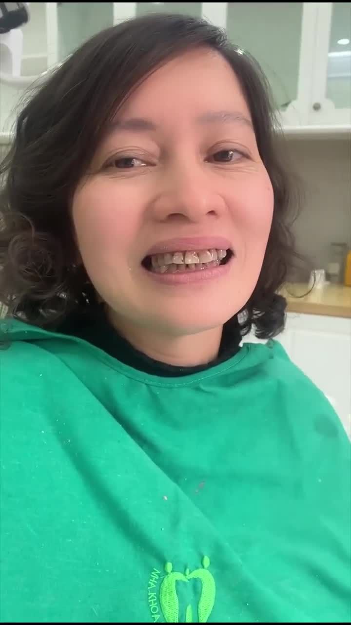 TẠM BIỆT RĂNG XẤU - ĐẤU TRANH CHO NỤ CƯỜI HẠNH PHÚC