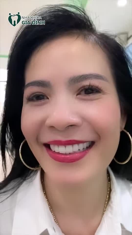 TÂN TRANG NỤ CƯỜI - SÁNG BỪNG GƯƠNG MẶT