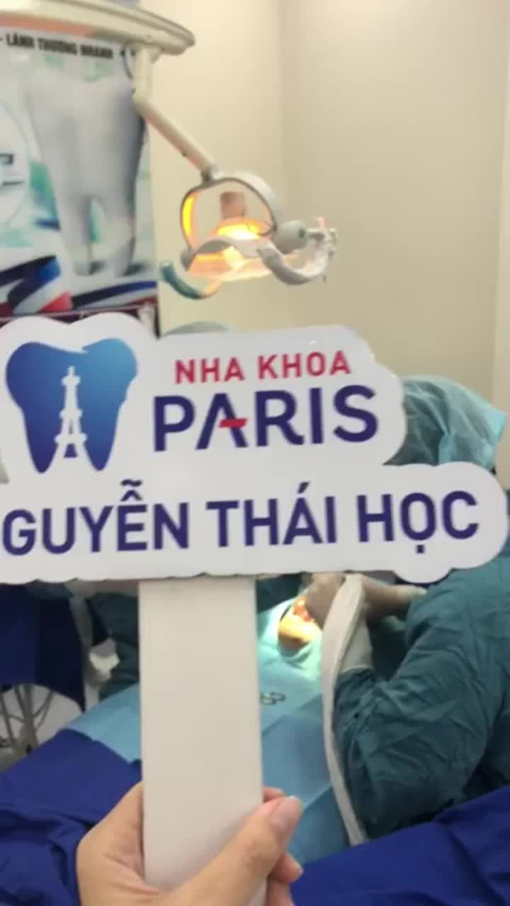 Cấy ghép 1 trụ Dentium HQ tại Nha khoa Paris Nguyễn Thái Học