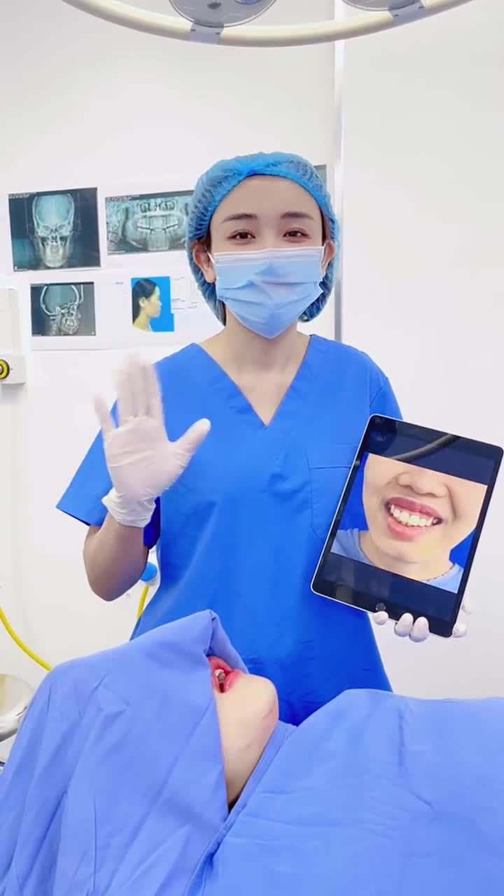 Combo Chỉnh hàm hô 2 hàm - Trượt cằm