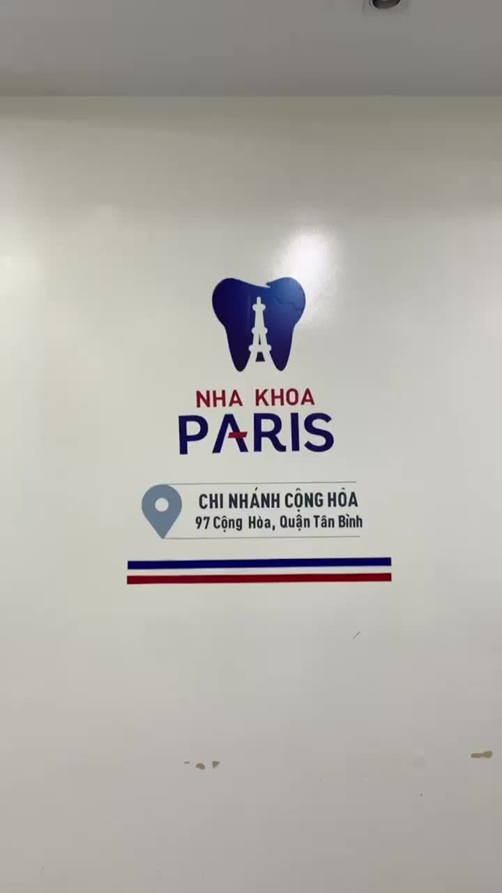 Cận cảnh quá trình tháo mắc cài tại Nha khoa Paris 97 Cộng Hòa, HCM