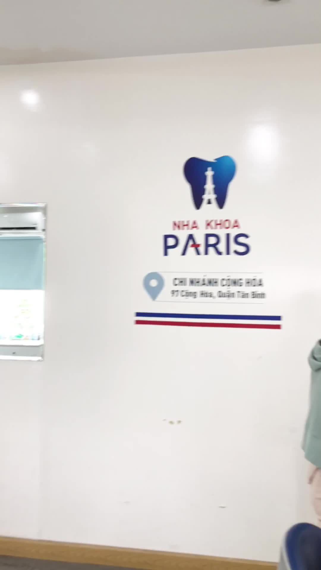 Cận cảnh ca mài 20 răng sứ  tại Nha khoa Paris 97 Cộng Hòa