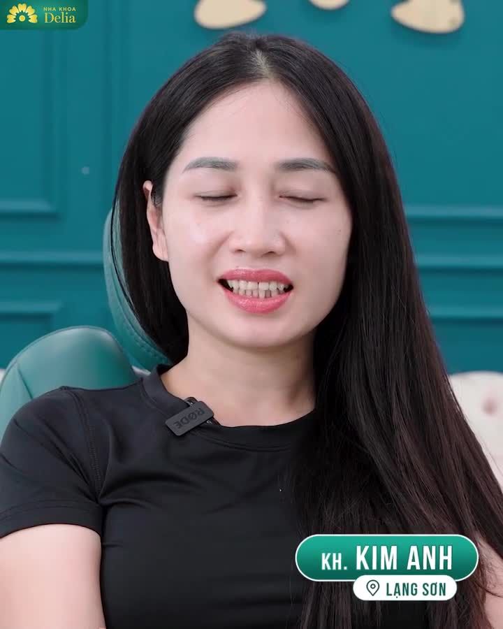 Nụ cười mới khiến chị trẻ ra hơn 10 tuổi, nó cũng chính là điều giúp cuộc sống của chị trở nên tích cực hơn mỗi ngày.