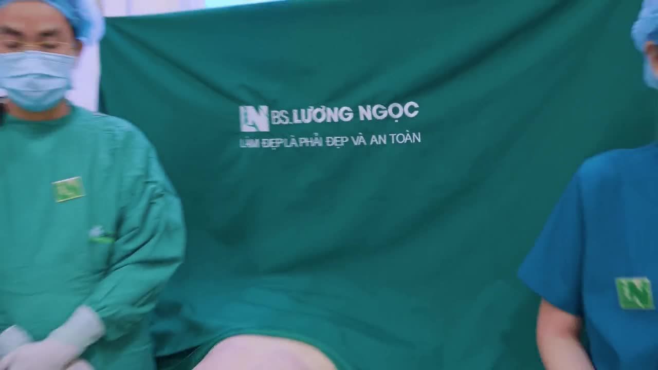 Những công đoạn hút mỡ - tạo dáng vòng 2 cho trường hợp Chị Khách hàng hôm nay đã hoàn thành
