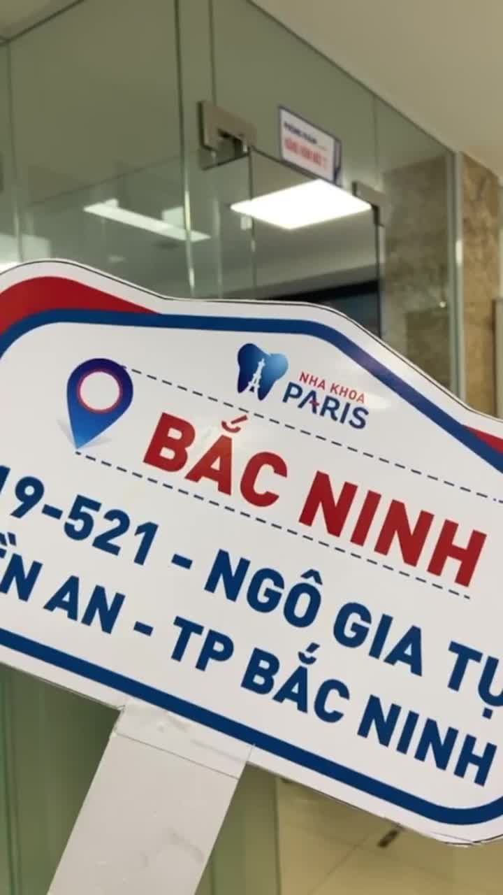Cấy ghép 1 trụ ETK Paris cho anh khách hàng đến từ TP Bắc Ninh tại Nha Khoa Paris Bắc Ninh