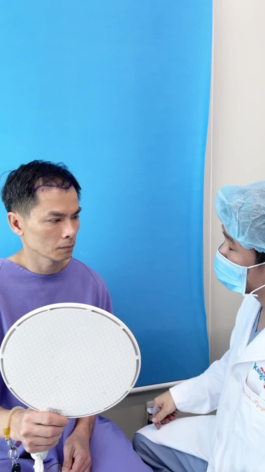 KH Việt Kiều Mỹ - Về Kangnam thực hiện dịch vụ Cấy tóc!