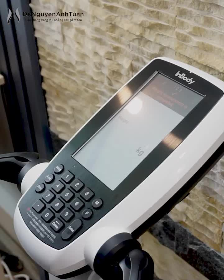 Các nghiên cứu đưa ra cảnh báo rằng đàn ông béo phì hoặc có vòng bụng to (trên 90cm) có nguy cơ bị tiểu đường, tăng huyết áp và các bệnh lý tim mạch cao hơn.