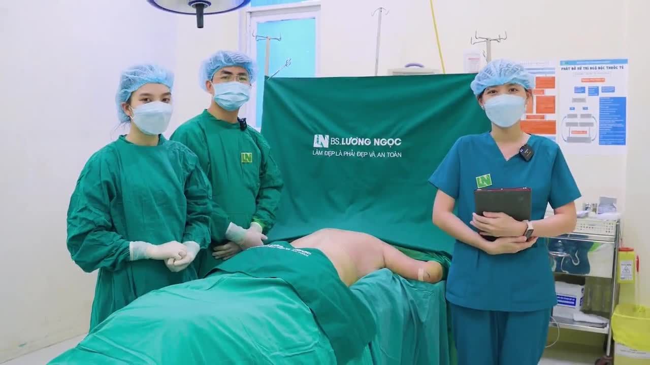 Vừa hoàn thành ca giảm mỡ vùng thân trên cho trường hợp Khách hàng
