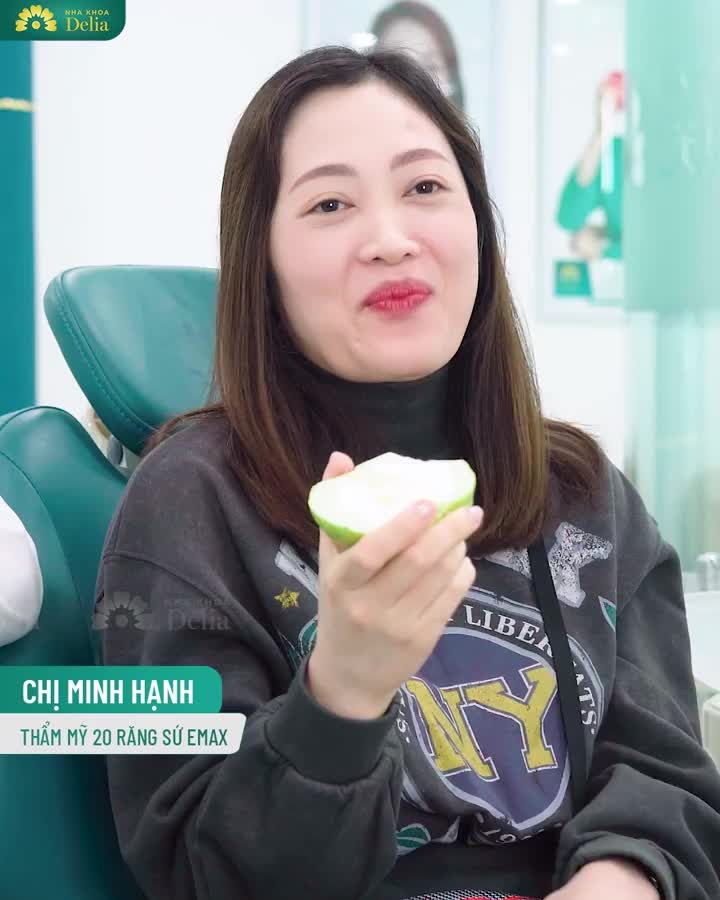 Chị cảm thấy rất tự tin với nụ cười mới.