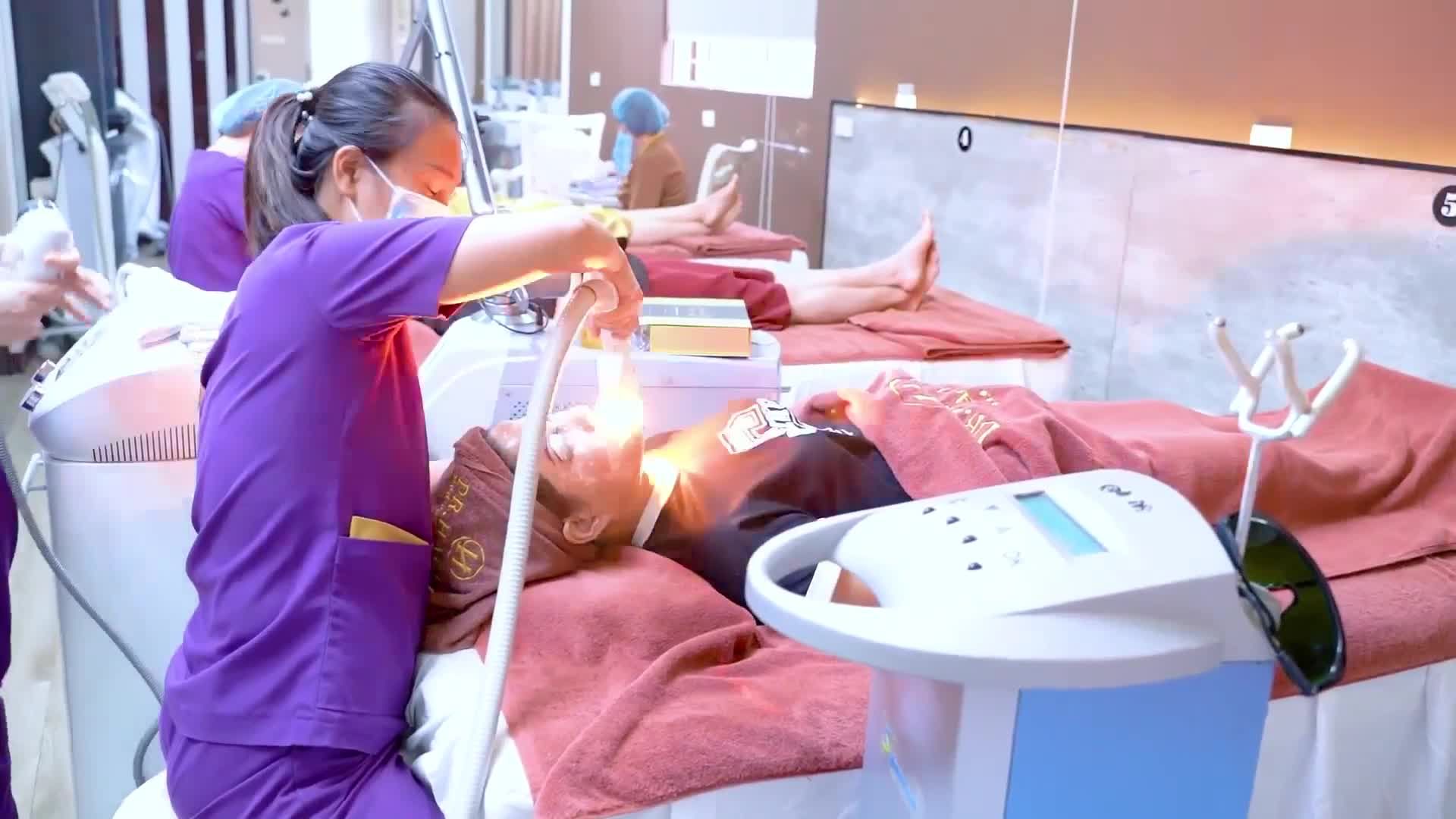 Đánh bay tàn nhang chưa bao giờ đơn giản đến thế!Xem ngay kẻo lỡ!