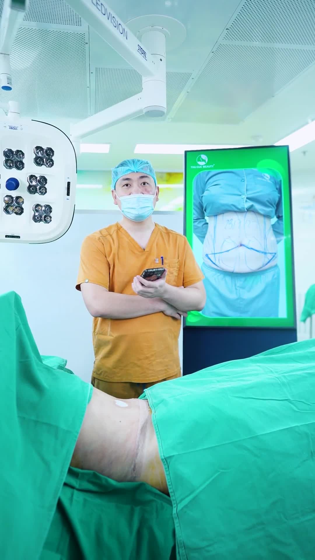 Sạch mỡ thừa, eo thon bụng gọn ngay sau khi vừa thực hiện xong combo hút mỡ  tạo hình thành bụng tại Bệnh viện thẩm mỹ Thu Cúc