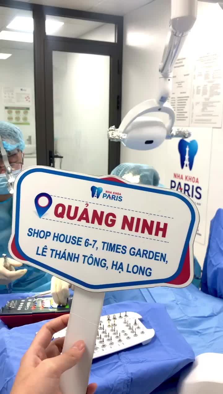 Cận cảnh cấy ghép trụ DENTIUM cho chú khách hàng đến từ Quảng Yên.