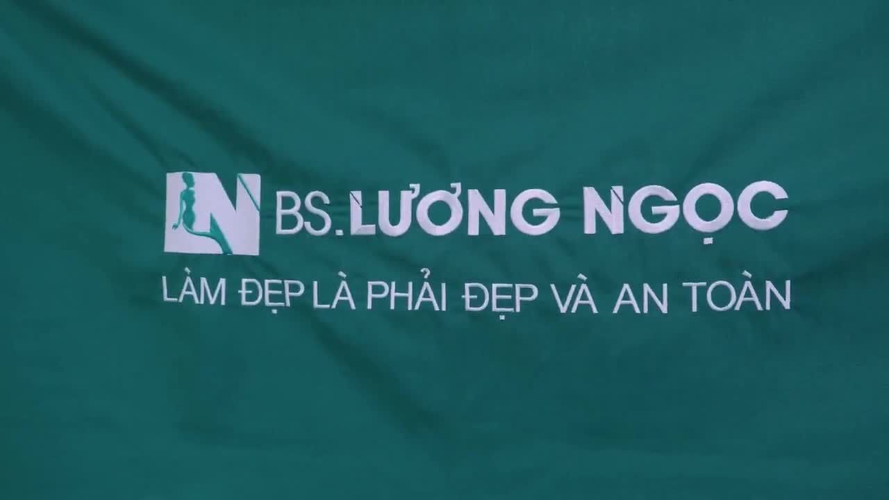 Sau 1 giờ 30 phút thực hiện hút mỡ tạo dáng bụng eo hông cho trường hợp Khách hàng hôm nay, giải quyết tình trạng: mỡ thừa, da thừa chảy xệ đã hoàn thành.