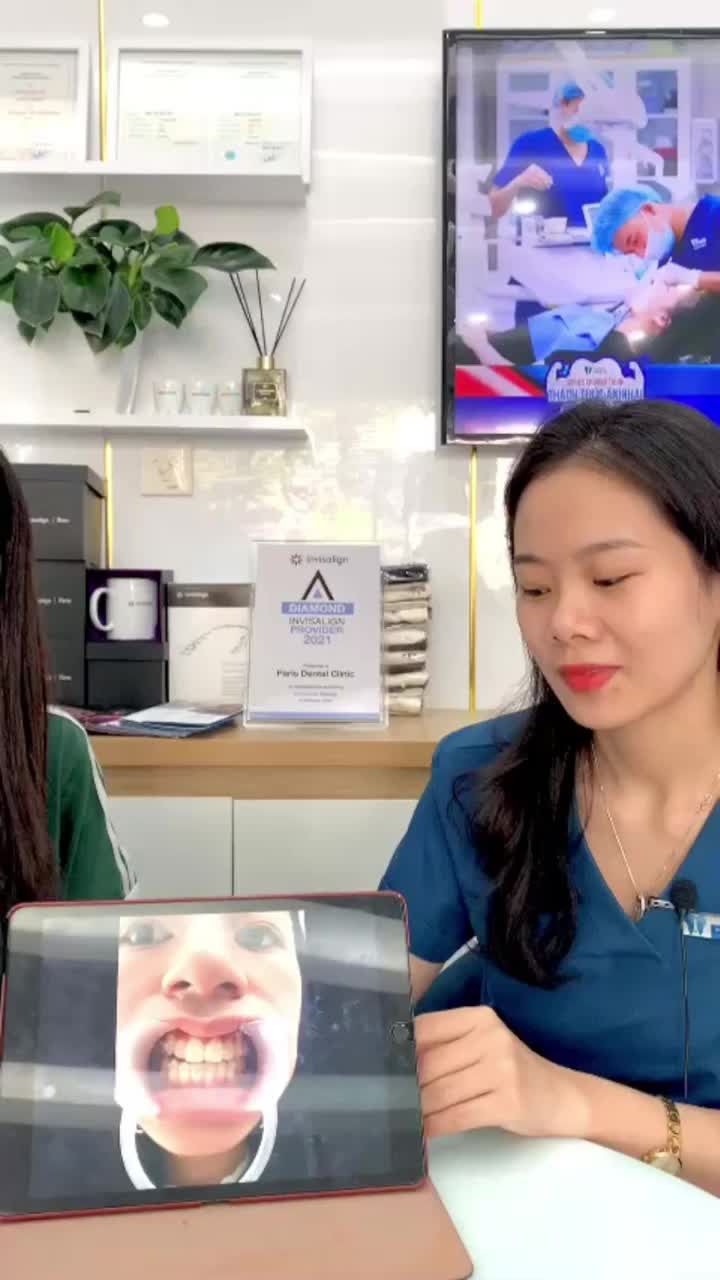 Cùng lắng nghe bạn khách hàng dễ thương đến từ Nha khoa Paris Vinh nhé !!