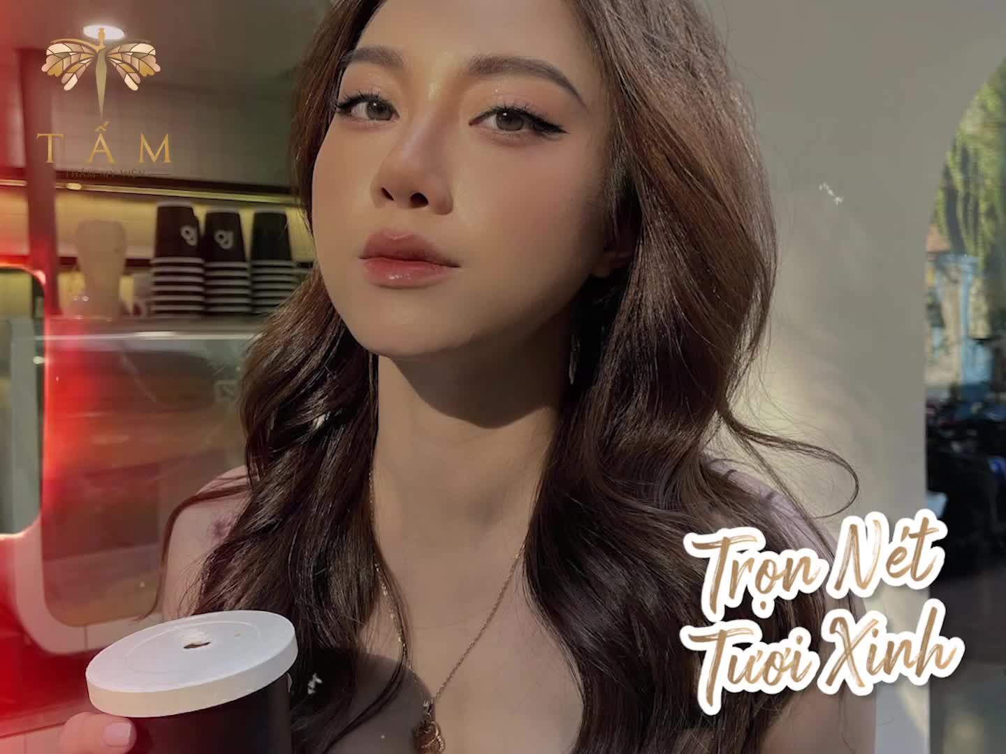 KHUÔN MẶT NHỎ NHẮN - TRỌN NÉT TƯƠI XINH