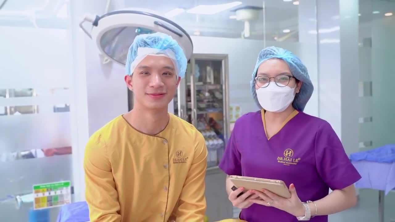 "Lột xác" thành người khác chỉ nhờ thay đổi nhỏ từ đôi mắt Vị khách hàng đến từ Đắc Lắc nói gì