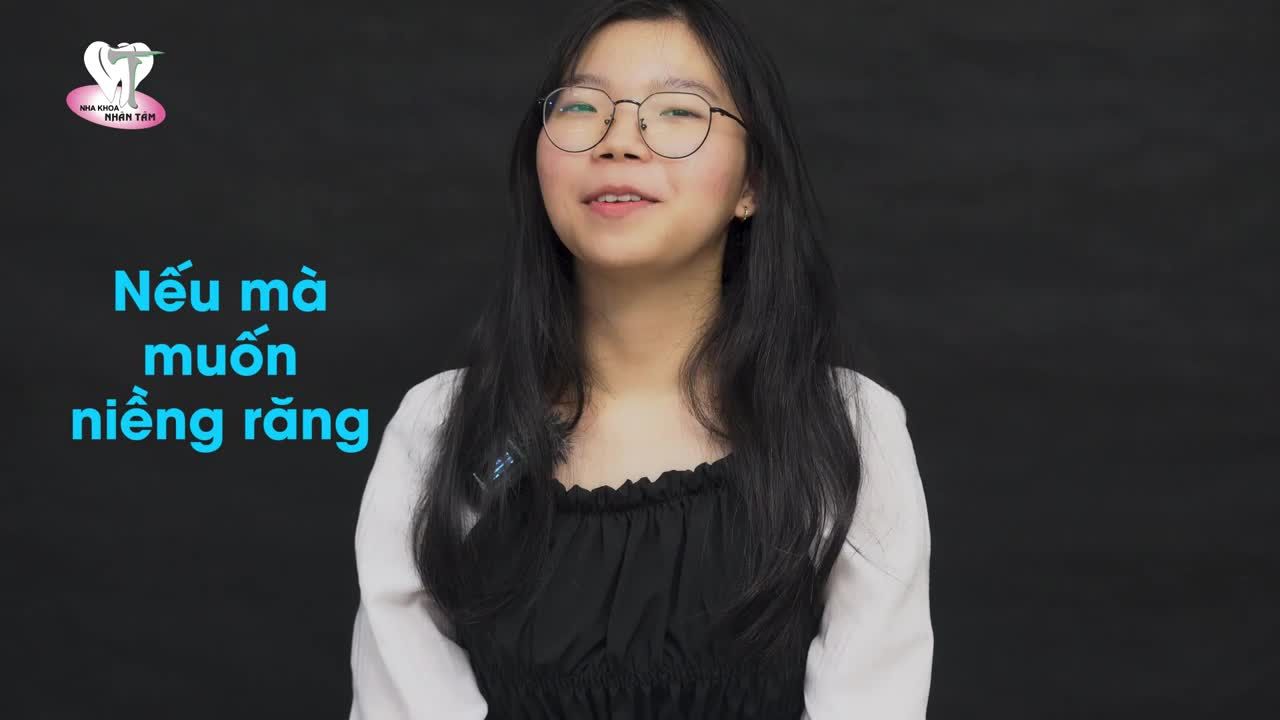 Răng cửa bị thưa và lệch khớp cắn???