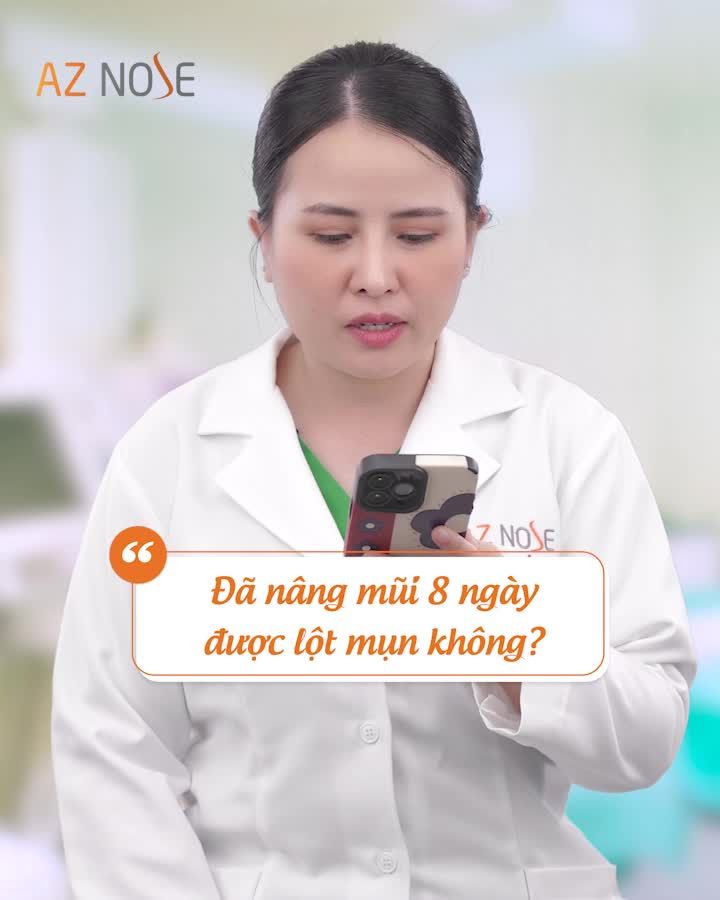 Lột m.ụn sau 8 ngày nâng mũi được không?