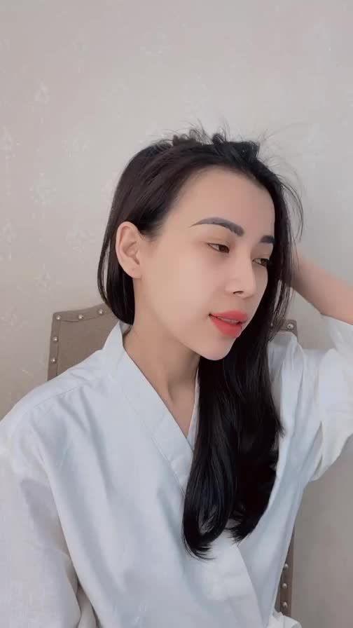 SAU 2 NĂM, DÁNG MŨI PHONG THỦY VẪN ĐẸP "VẠN NGƯỜI MÊ"