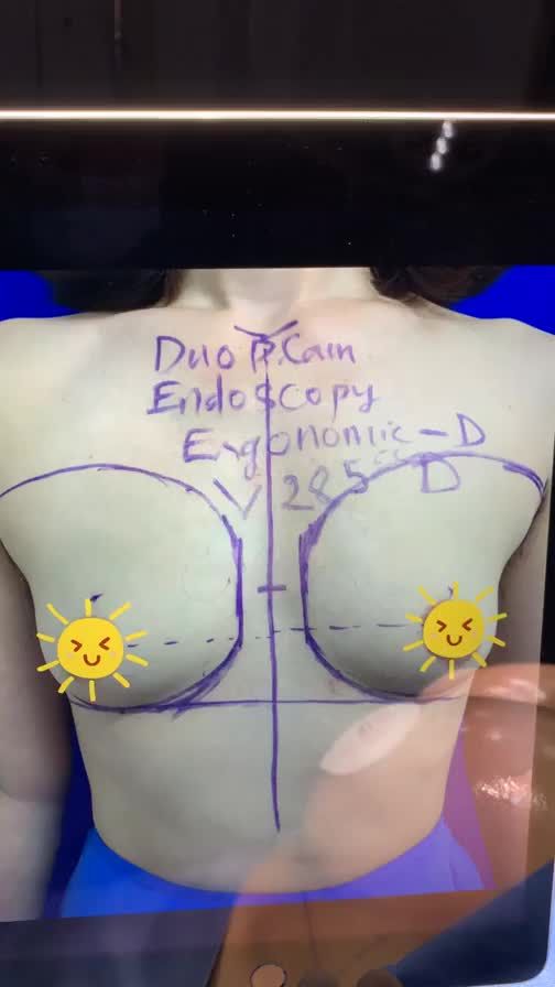 60 phút - Hóa "bức tường" thành đường cong căng tròn quyến rũ!