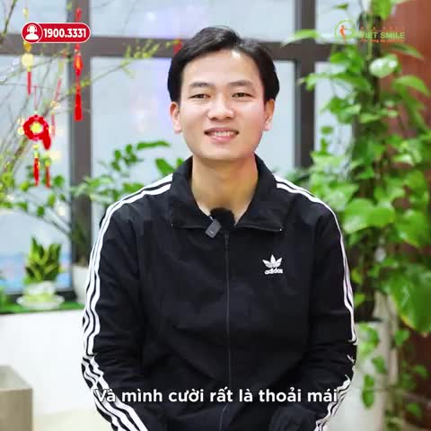 NỤ CƯỜI HOÀN HẢO TRONG NGÀY CƯỚI SAU THÁO NIỀNG RĂNG KẸ