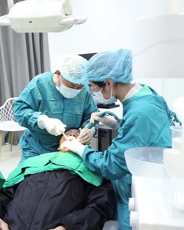 Ưu điểm của trồng răng implant tức thì?