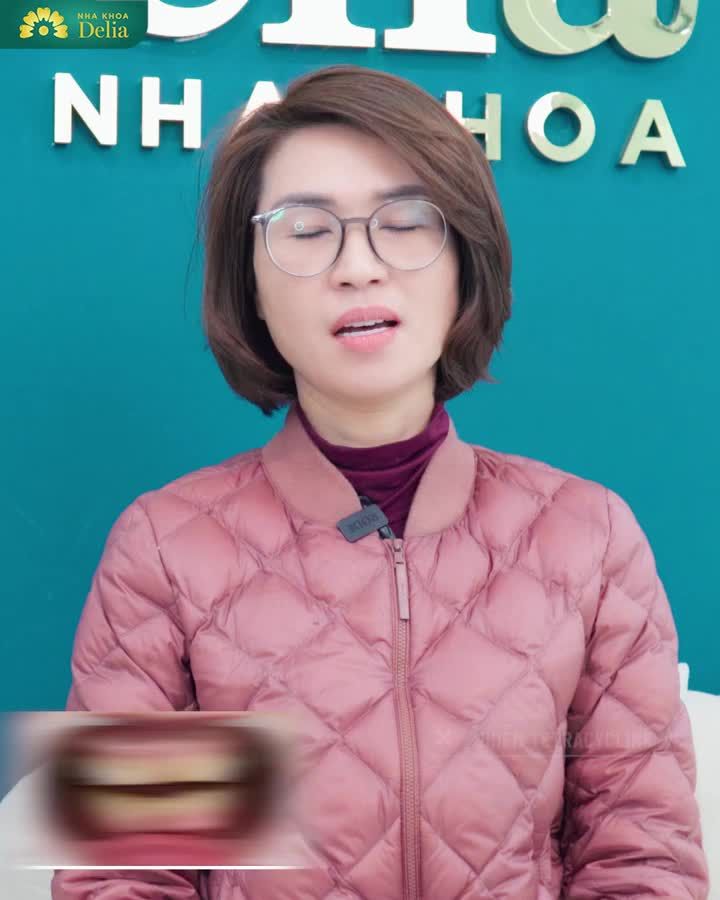 Ai cũng mong muốn có hàm răng đẹp, chị không ngoại lệ nên chị đã quyết định tới nha khoa Delia để làm răng sứ.