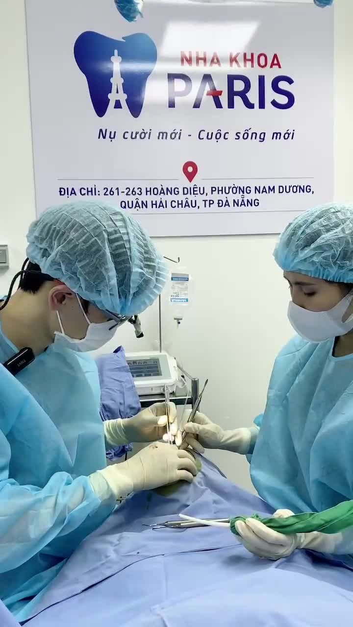 Cấy ghép Implant tại chi nhánh Đà Nẵng được thực hiện bởi Bs Hồ Nhật Anh