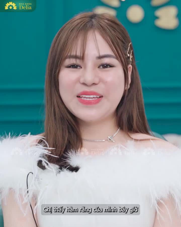 Với mong muốn mọi người nhìn thấy mình trong một diện mạo chỉn chu nhất, chị Thúy Điệp đã quyết định tân trang và chăm chút nụ cười của mình tại nha khoa Delia.