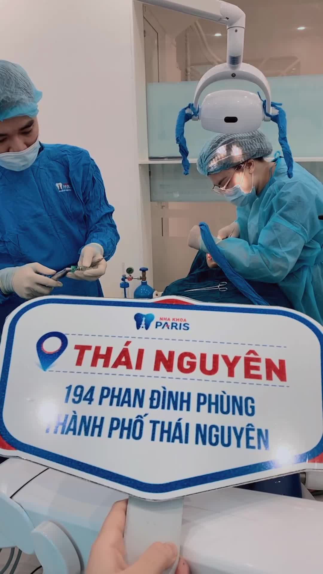 Quá trình cắm Implant cho khách hàng tại Nha khoa Paris - Thái Nguyên