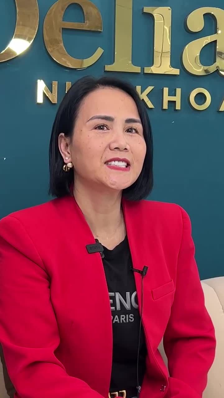 Vượt hơn 10.000 km từ Anh về Việt Nam, chị Phí Mai đã tin tưởng và lựa chọn nha khoa Delia để giải cứu hàm răng