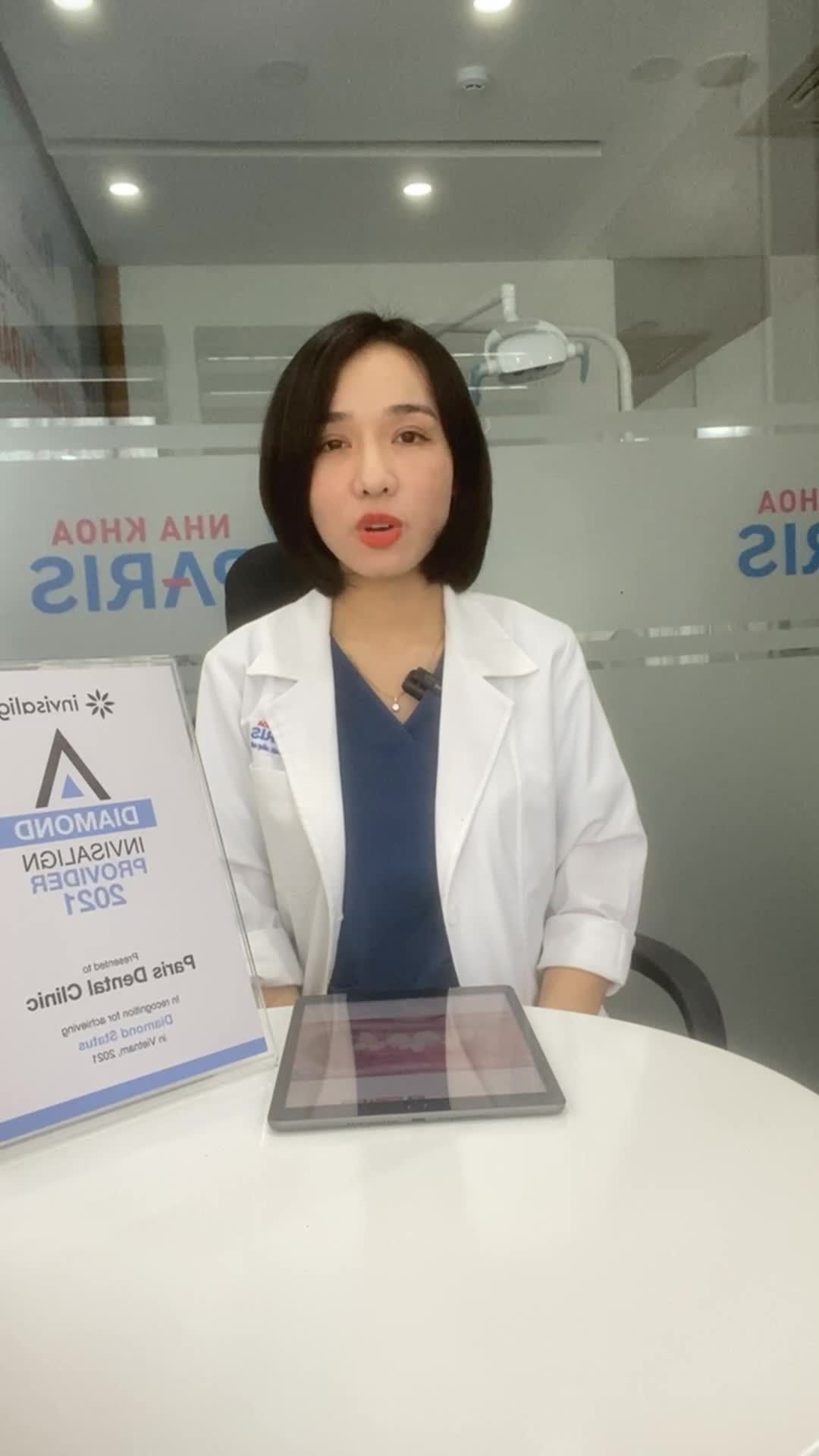 Kế hoạch điều trị răng khấp khểnh bằng phương pháp chỉnh nha INVISALIGN được thực hiện bởi Bs Nguyễn Linh Trang