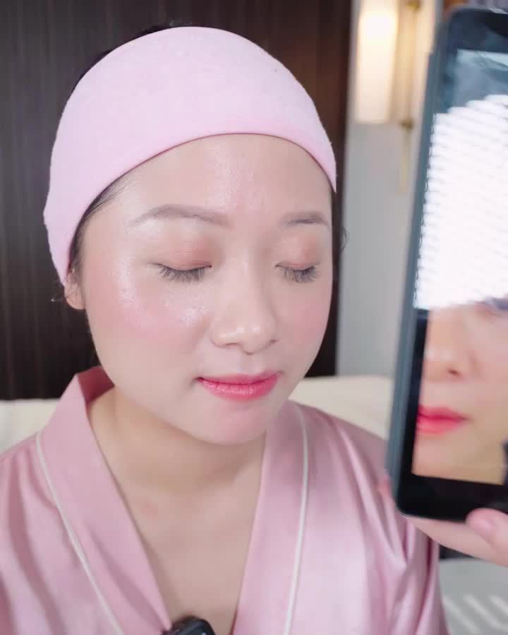 Hotgirl livestream lấy lại làn da căng mướt, mềm mịn như em bé sau 1 liệu trình trẻ hóa