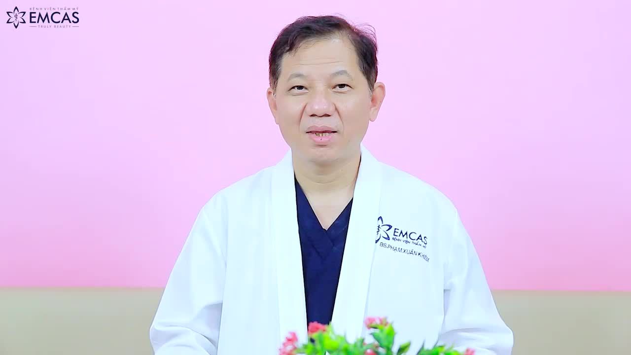 BẮP CHÂN TO DO MỠ THỪA HAY TRIỆU CHỨNG GIÃN TĨNH MẠCH?