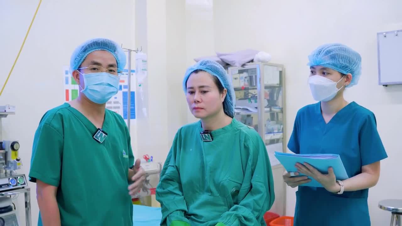 Chị quyết định lựa chọn cấy mỡ trẻ hoá.