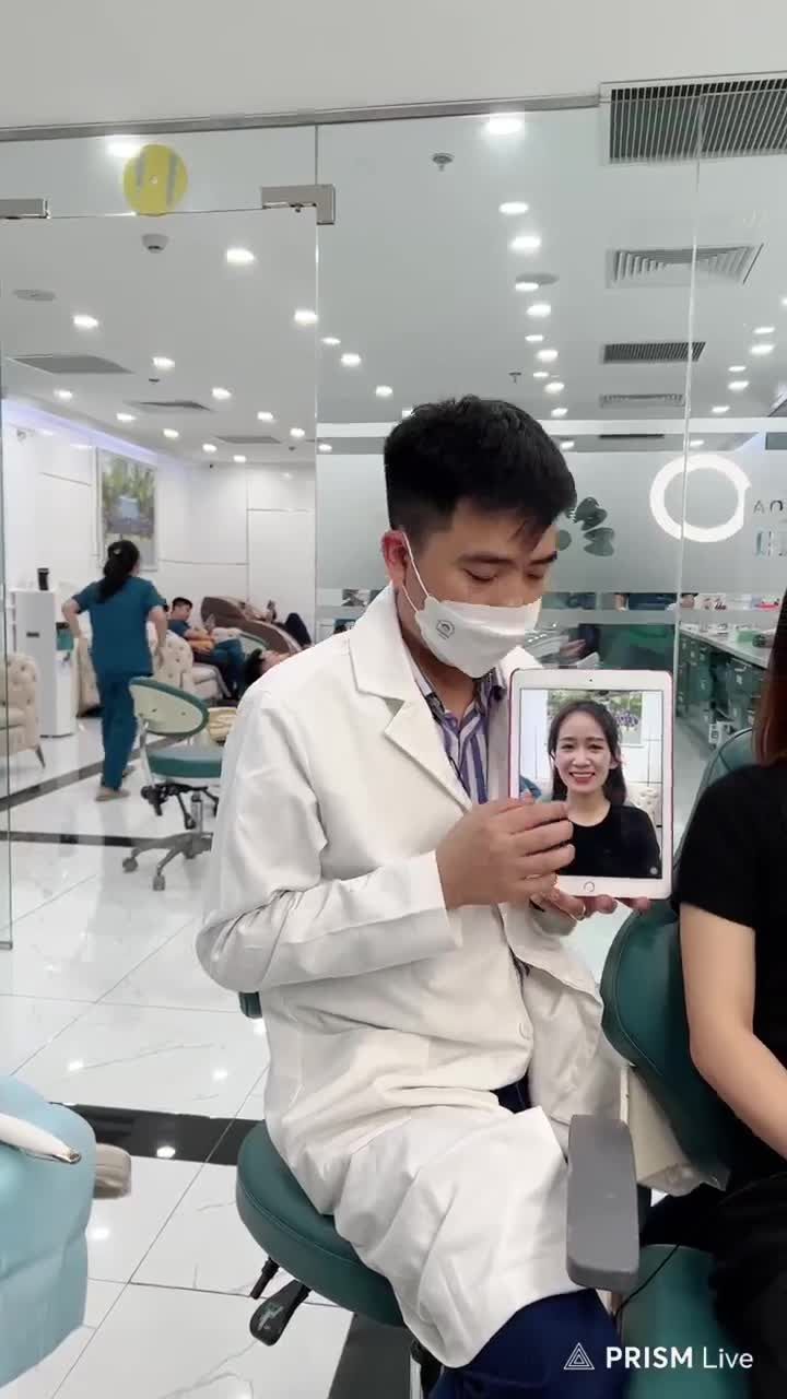 Chị Thanh Mai đến nha khoa Delia