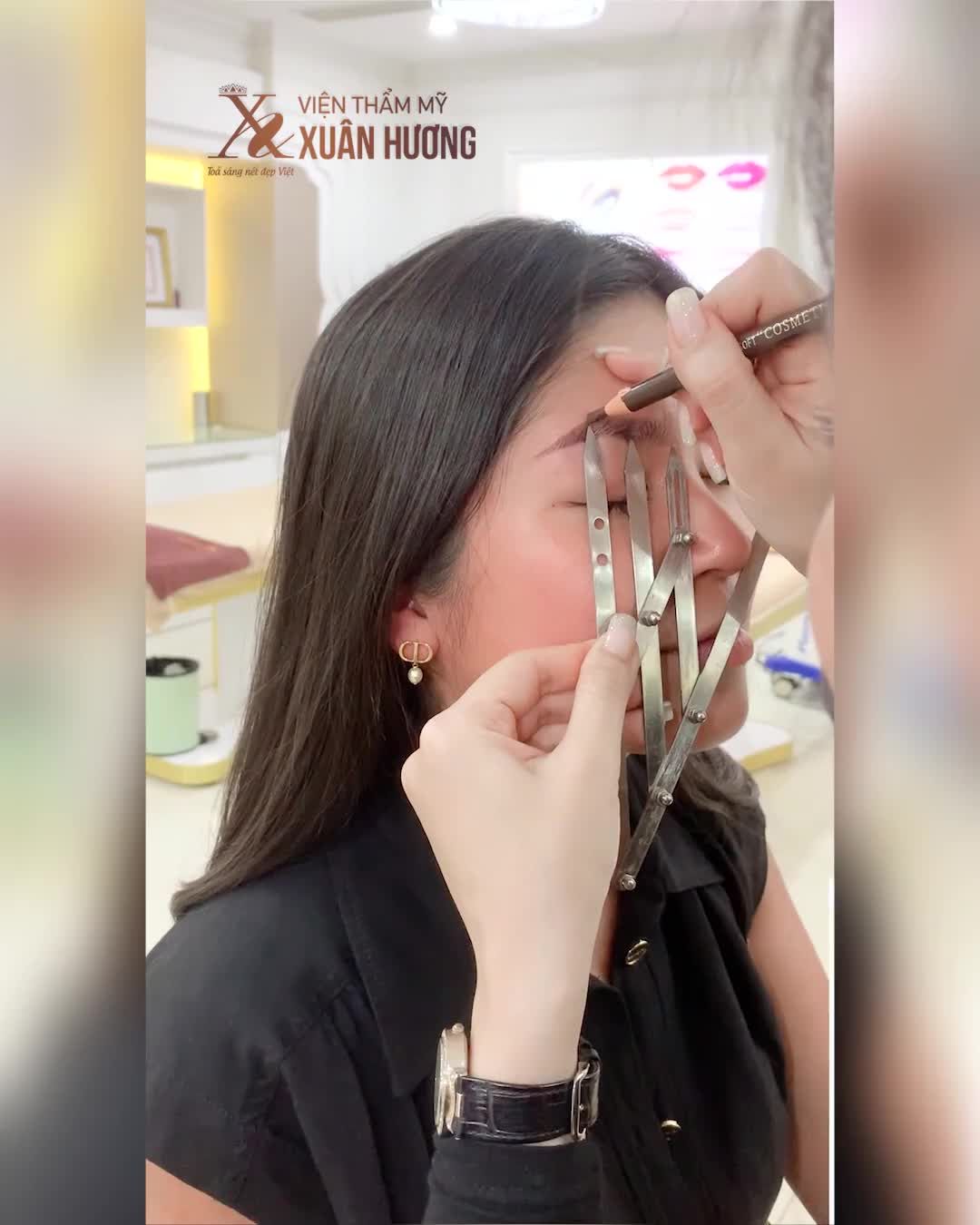 VIỆT KIỀU ĐỨC MÊ MẨN DÁNG LÔNG MÀY XUÂN HƯƠNG Và cái kết...không thể ưng ý hơn