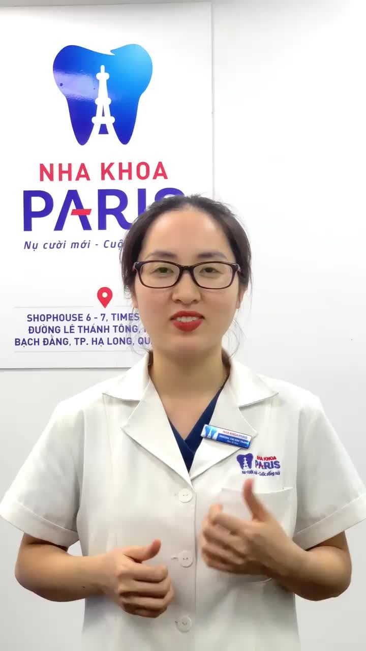RĂNG SỨ HAY VENEER???